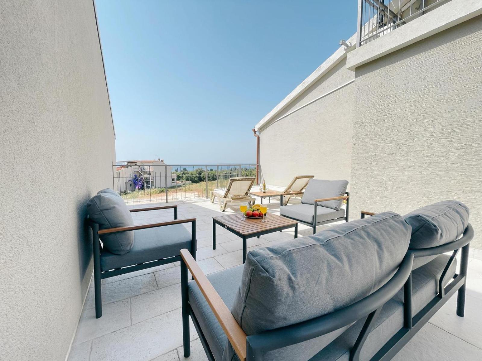 Caramel Comforts With Sea View In Stinjan Only 300 Meters From The Beach Pula Exteriör bild