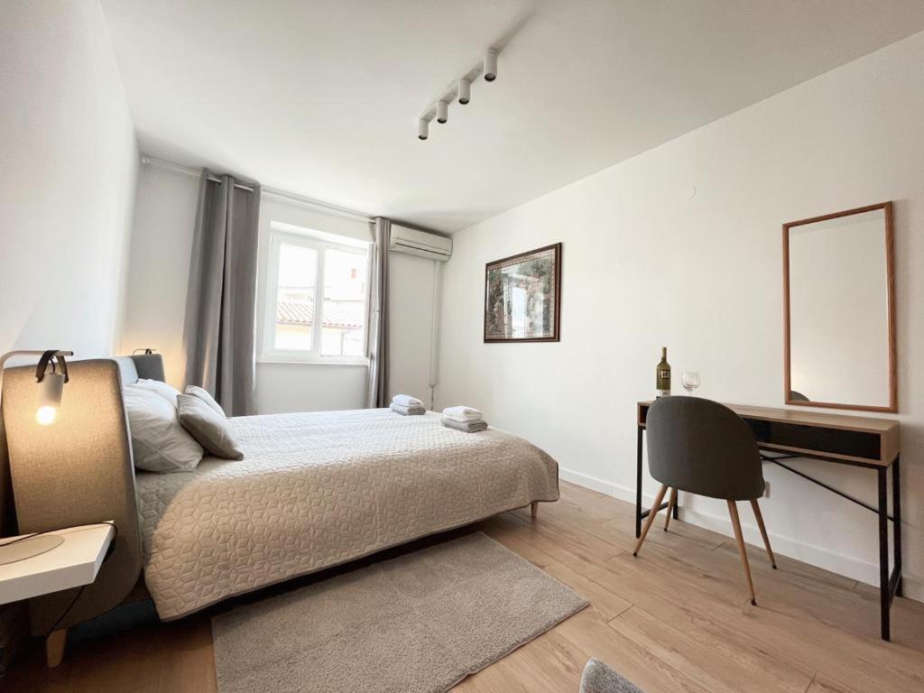 Caramel Comforts With Sea View In Stinjan Only 300 Meters From The Beach Pula Exteriör bild